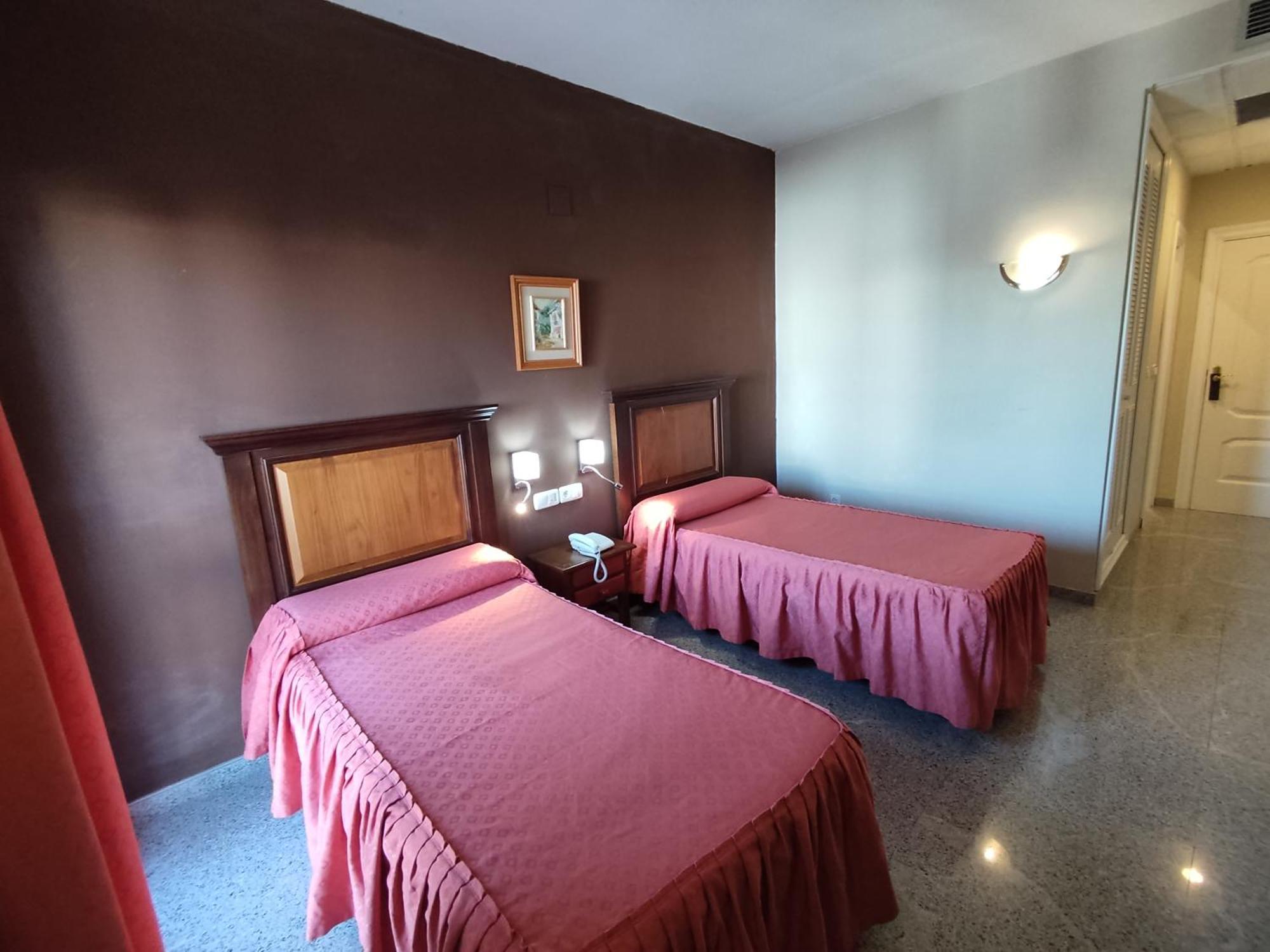 Hotel El Doncel Atarfe Buitenkant foto
